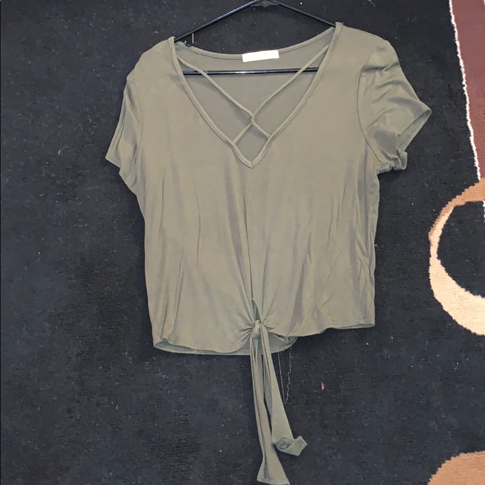 Green t shirt